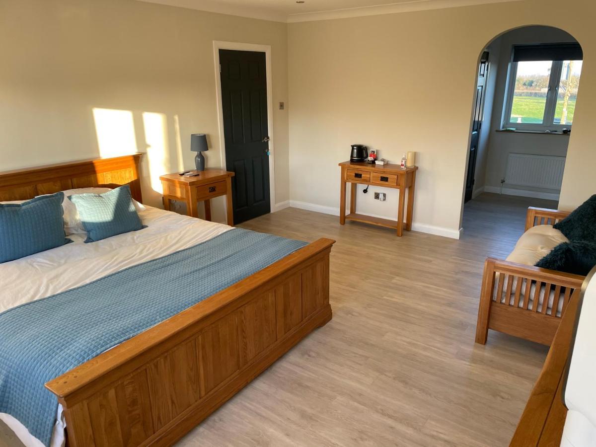 Executive Home With Plenty Of Room Или Экстерьер фото
