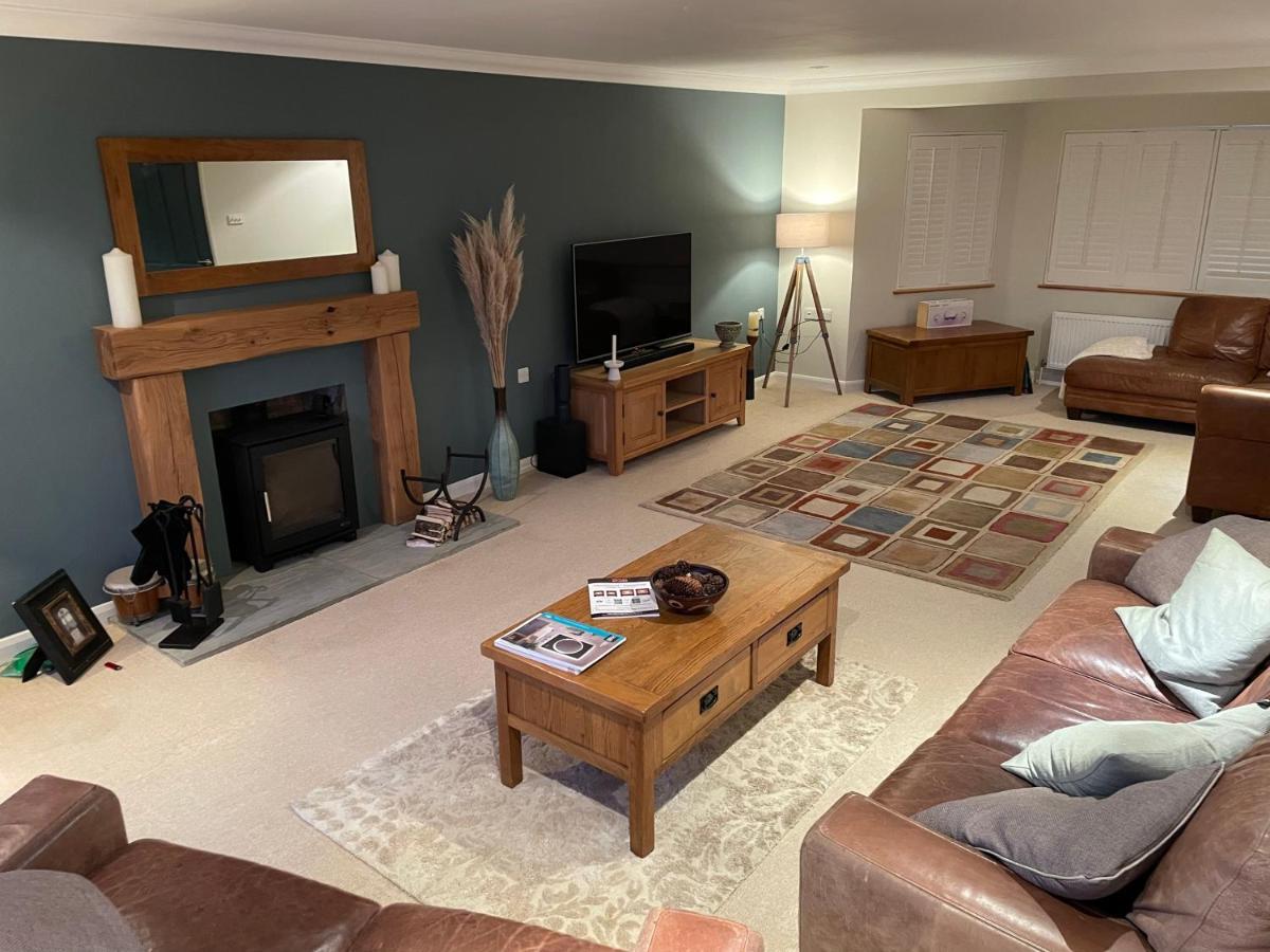 Executive Home With Plenty Of Room Или Экстерьер фото