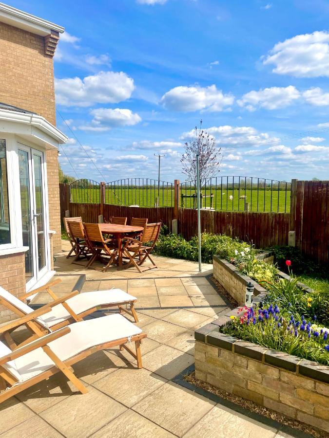 Executive Home With Plenty Of Room Или Экстерьер фото